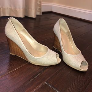 Stuart Weitzman Peep Toe wedge